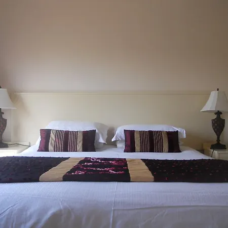 The Silver Eel 3* Strokestown