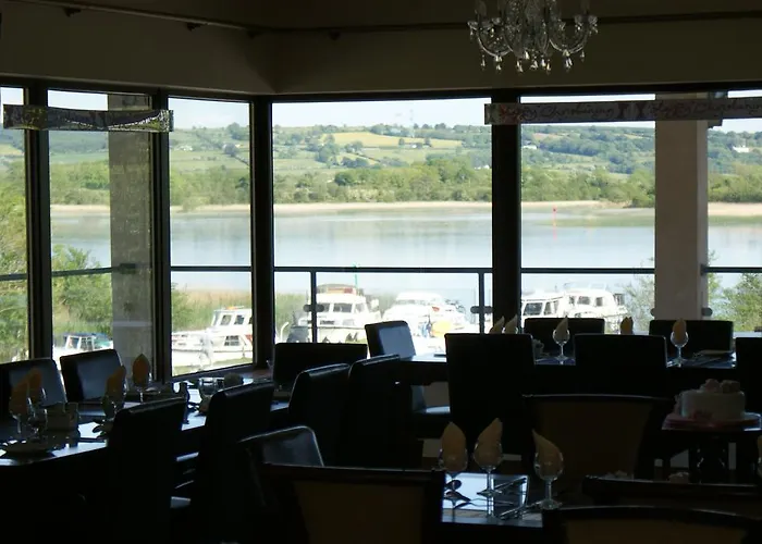 The Silver Eel 3*